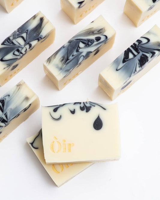 ÒIR Soap - Cedarwood, Clary Sage, Rose, Geranium, Vetiver